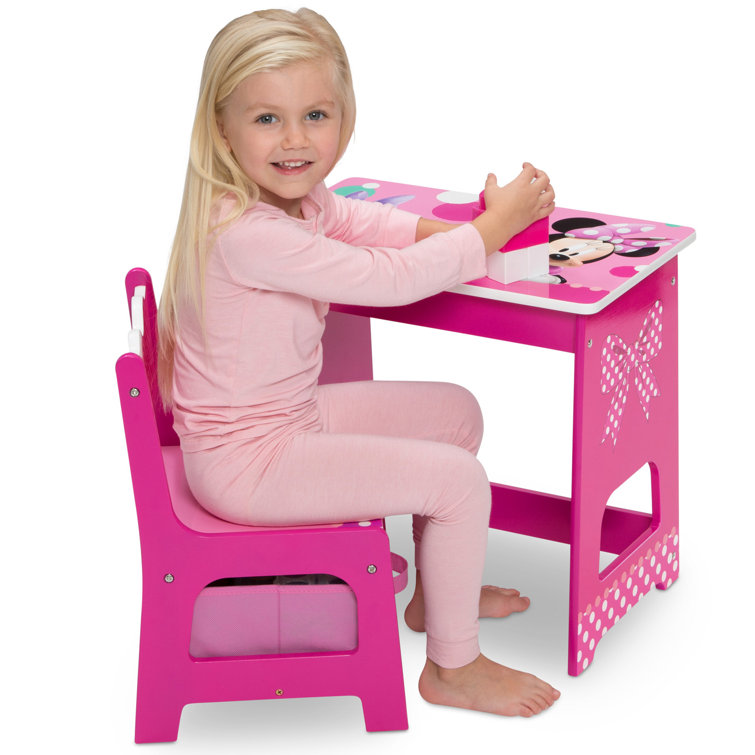 Disney's minnie mouse activity table & chairs set hot sale